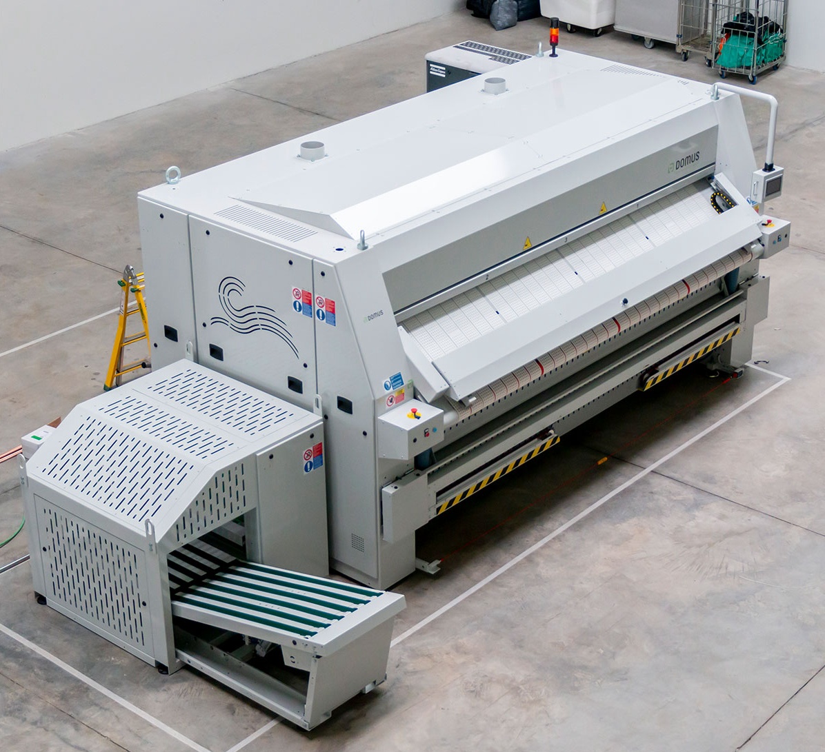 An application scenario or product detail of ironer for sale - Image 23