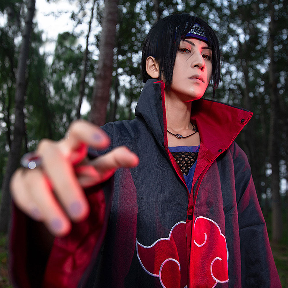 An application scenario or product detail of itachi costume - Image 1