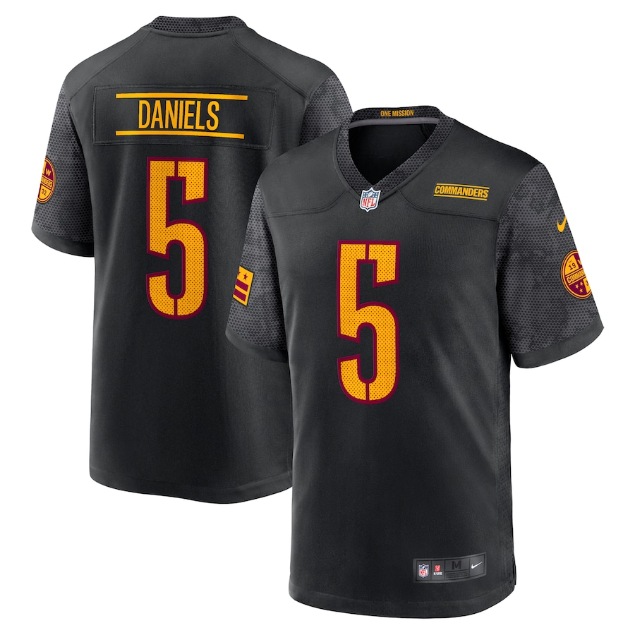 An application scenario or product detail of jayden daniels jersey black - Image 3