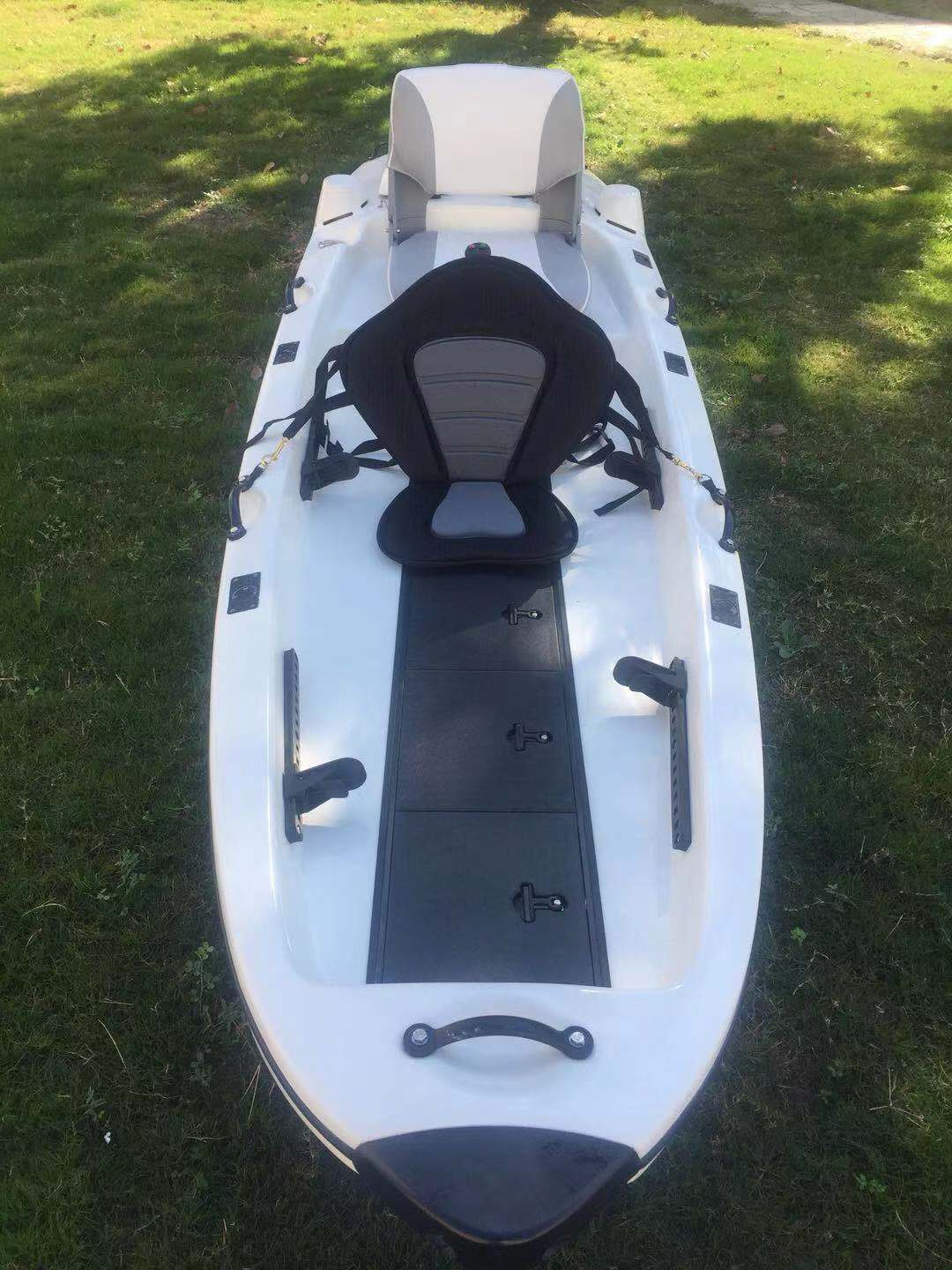 An application scenario or product detail of jet powered kayak - Image 17