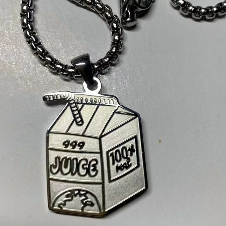 Featured image for the juice wrld necklace guide
