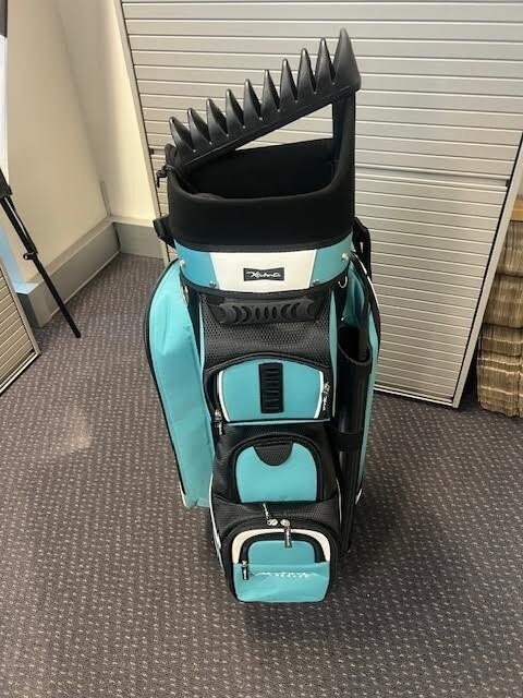 An application scenario or product detail of kahma golf bag - Image 9