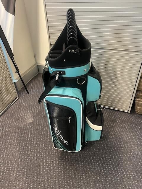 An application scenario or product detail of kahma golf bag - Image 11