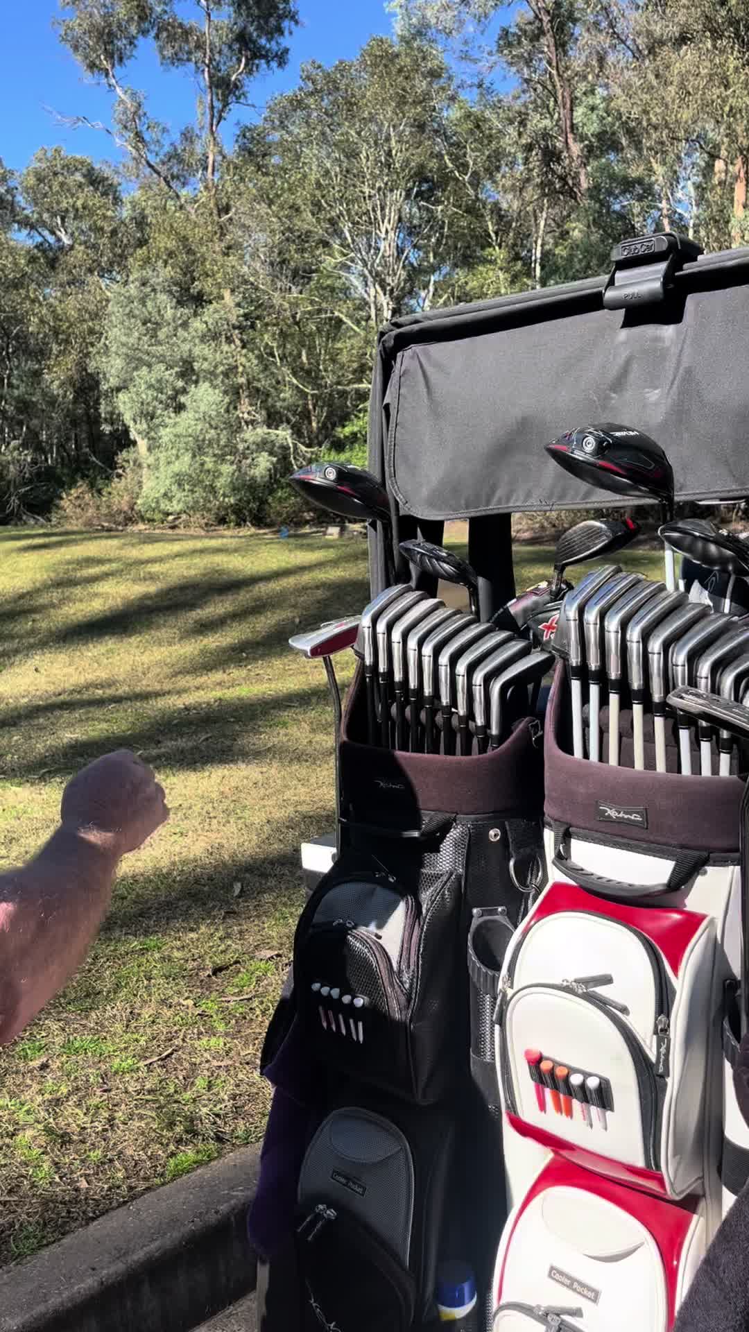 An application scenario or product detail of kahma golf bag - Image 18