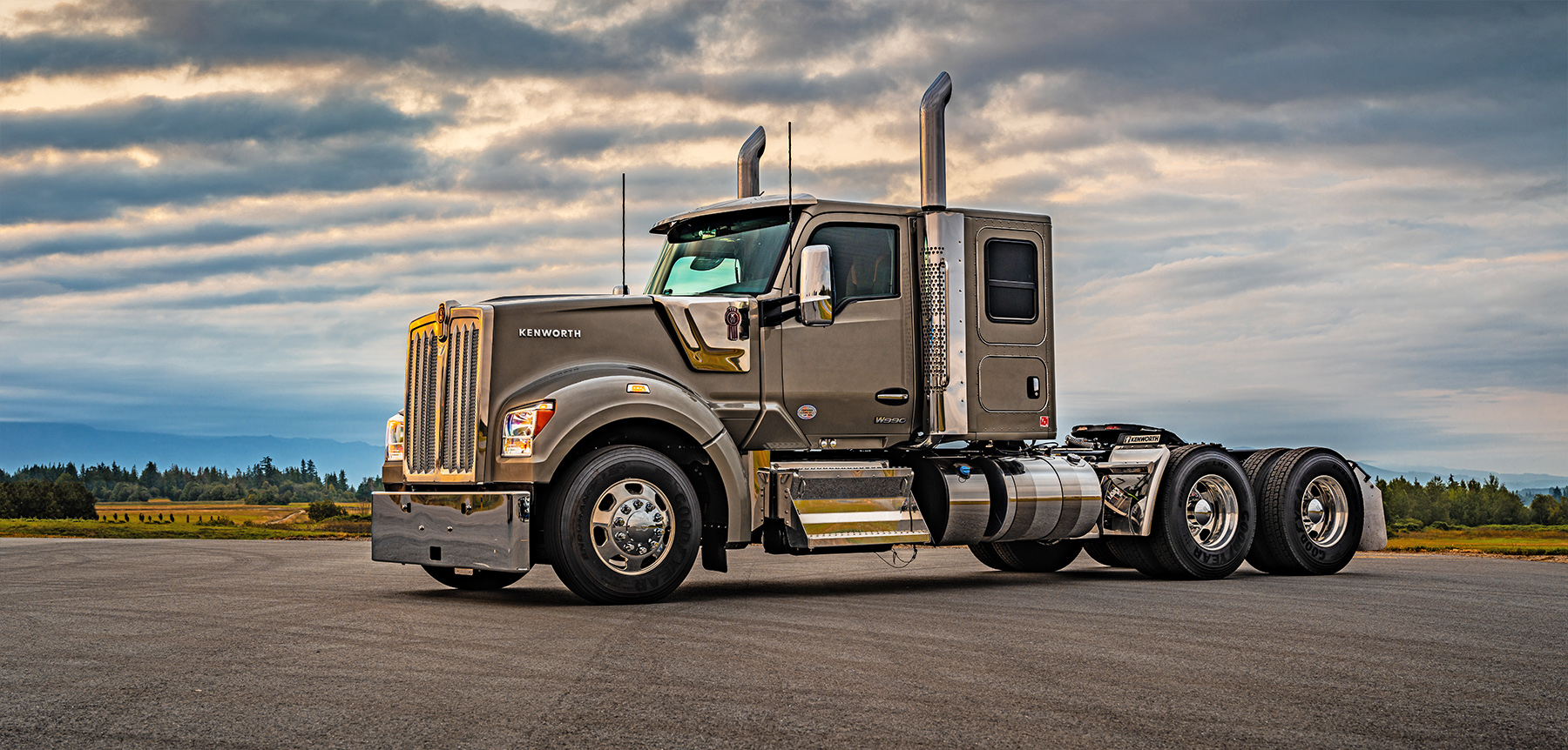 An application scenario or product detail of kenworth build and price - Image 11