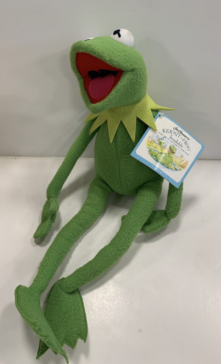 An application scenario or product detail of kermit the frog plush - Image 6