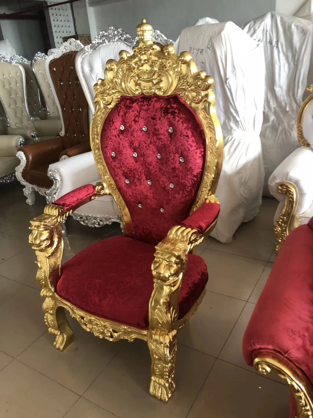 An application scenario or product detail of king chair - Image 18