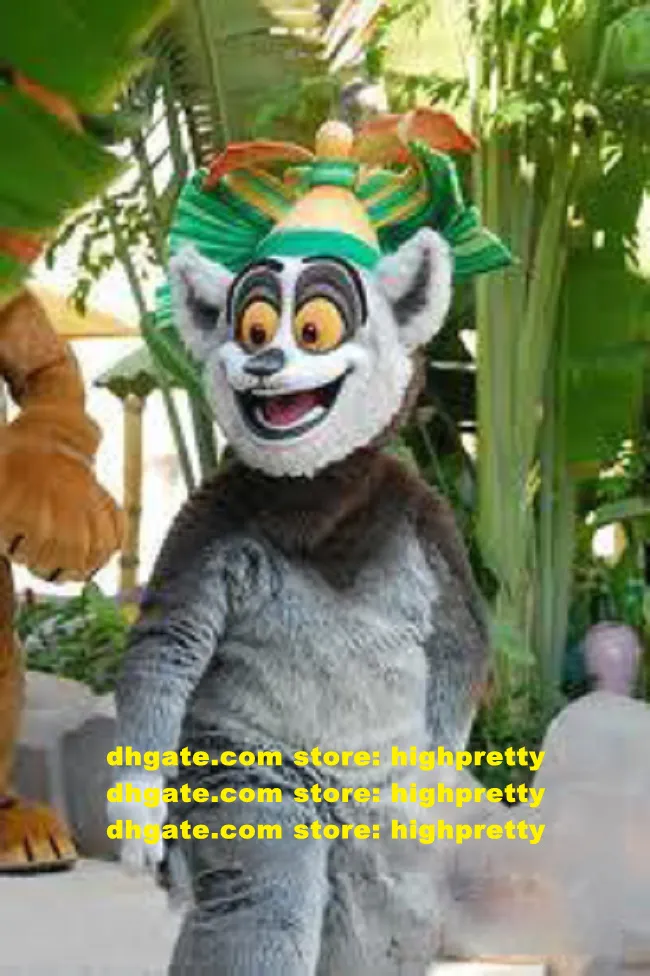 Featured image for the king julien costume guide