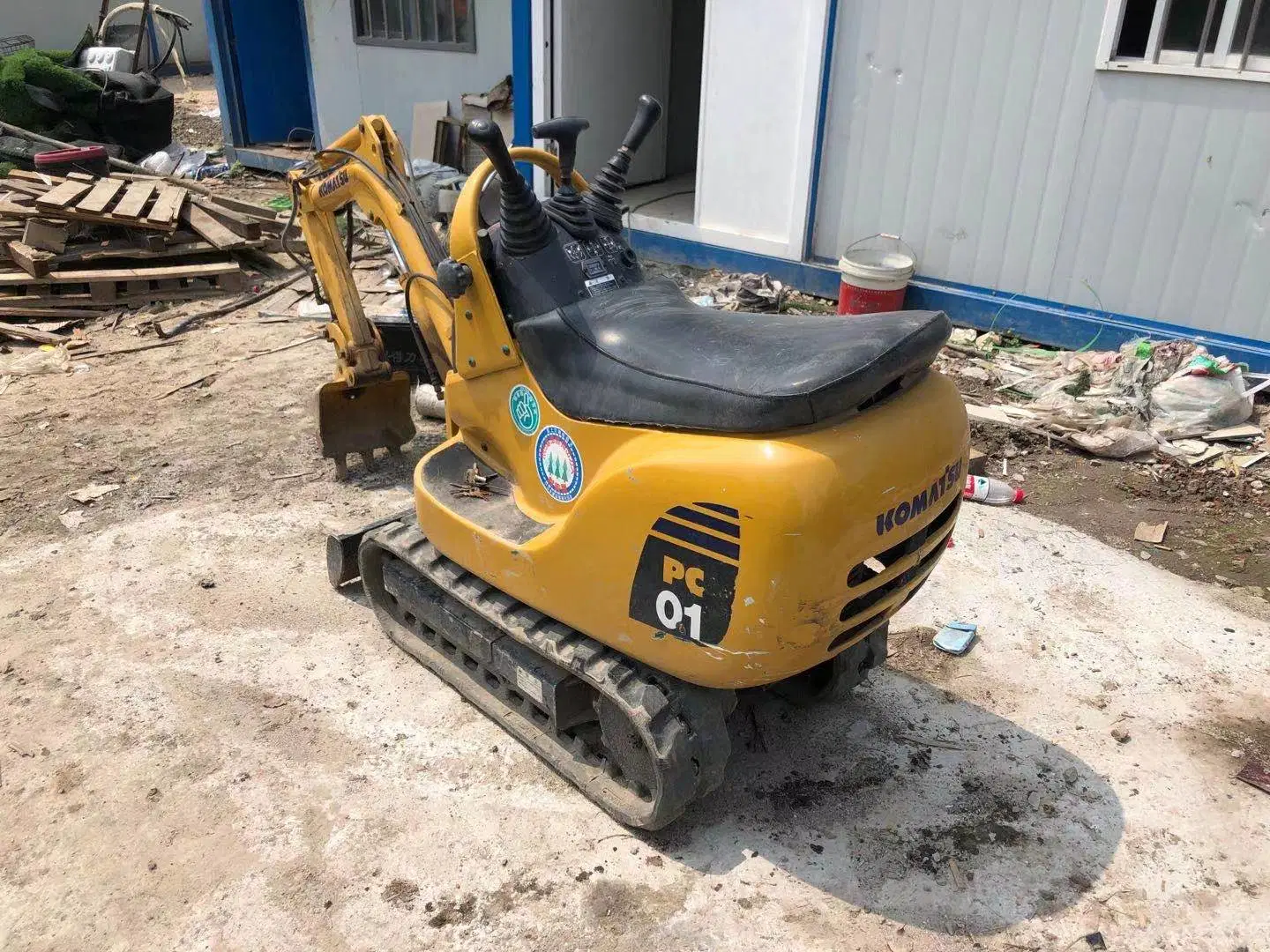 An application scenario or product detail of komatsu pc01 - Image 2