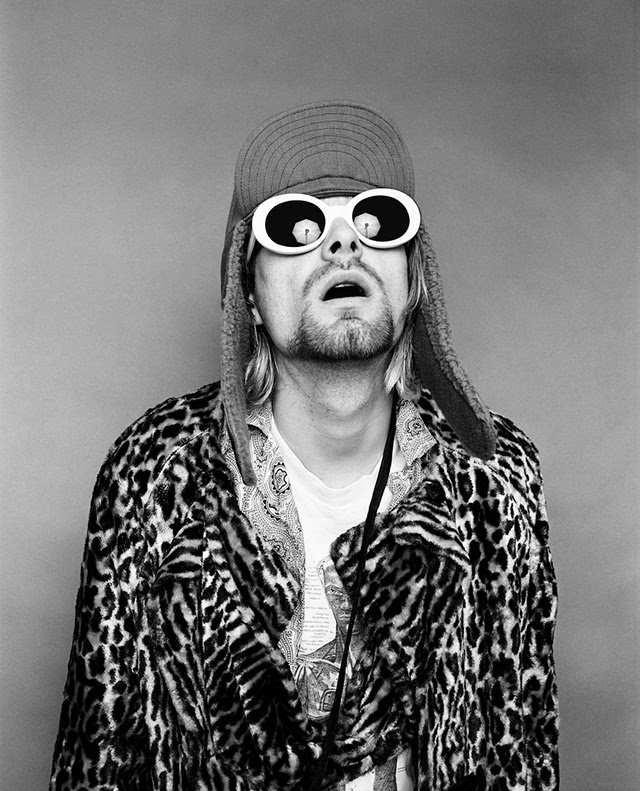An application scenario or product detail of kurt cobain sunglasses - Image 9