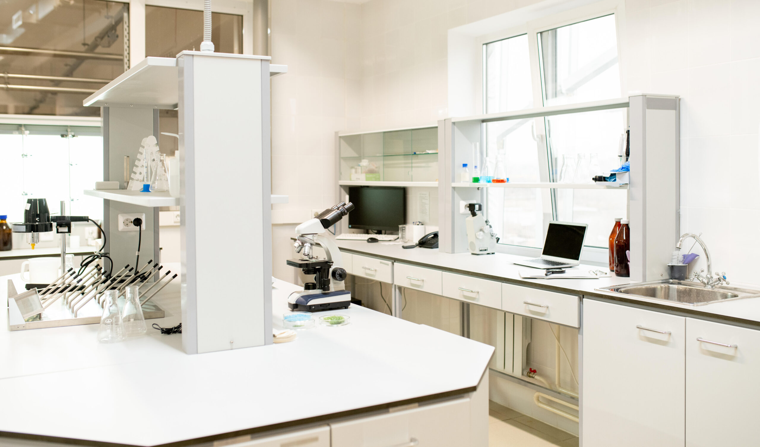 An application scenario or product detail of lab benchtop - Image 6