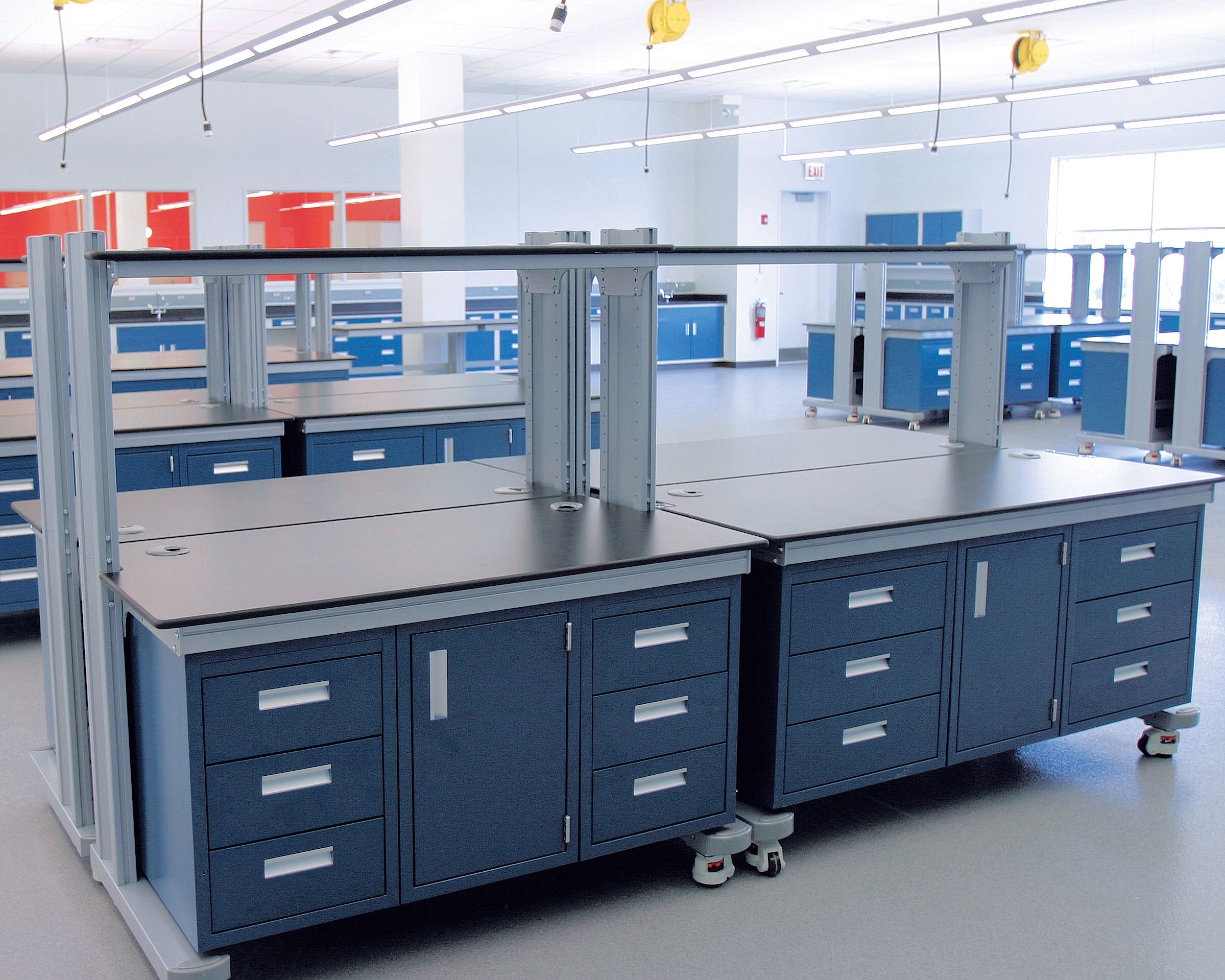 An application scenario or product detail of laboratory benching - Image 19