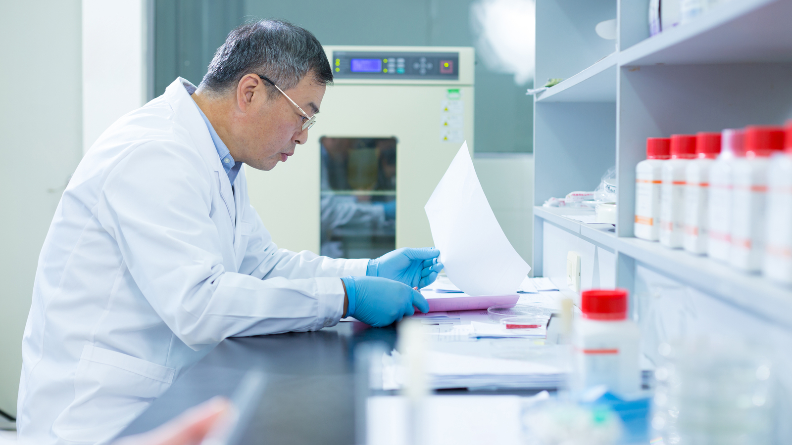 An application scenario or product detail of laboratory chambers - Image 22