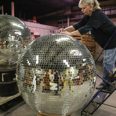 An application scenario or product detail of large disco ball - Image 13