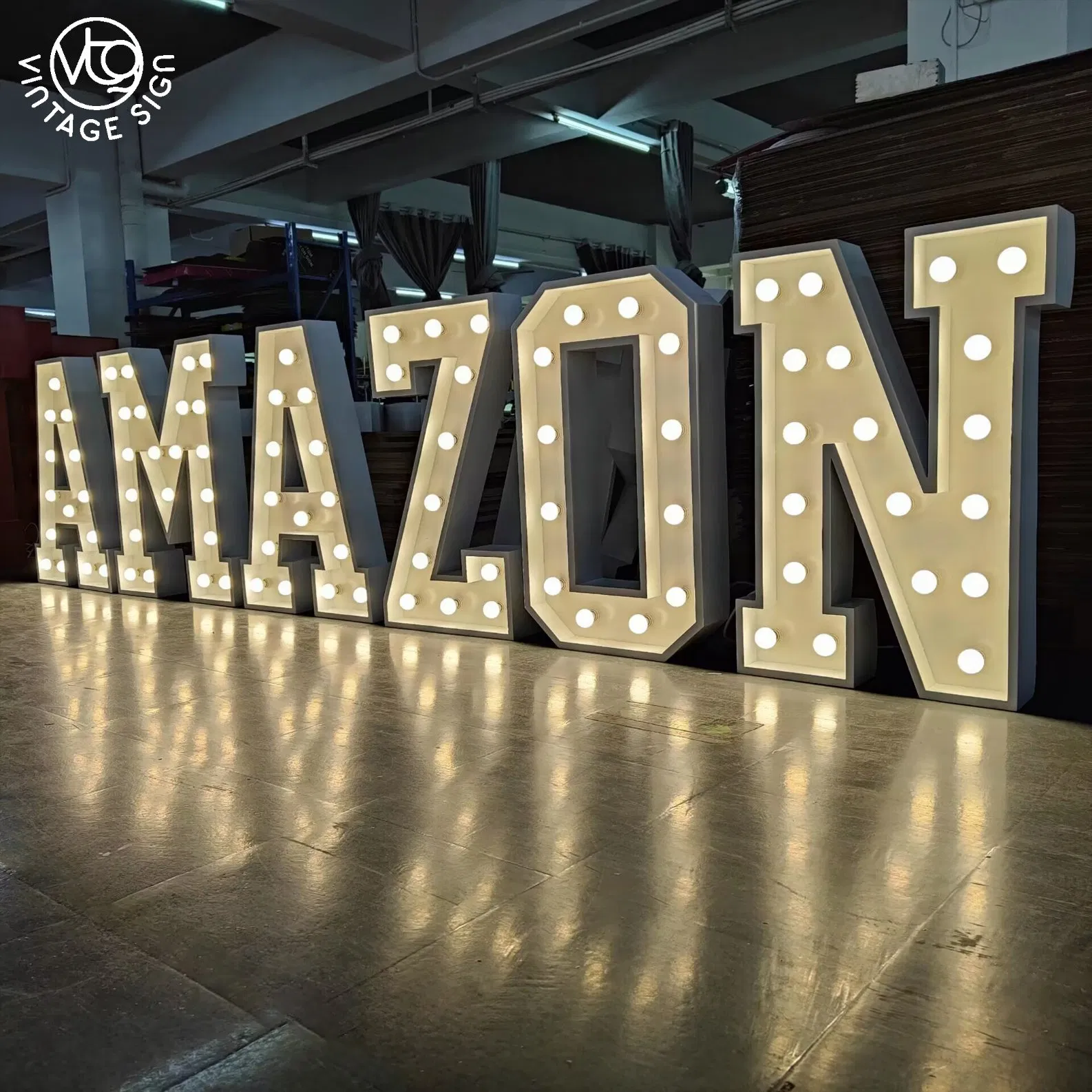 An application scenario or product detail of large light up letters - Image 7