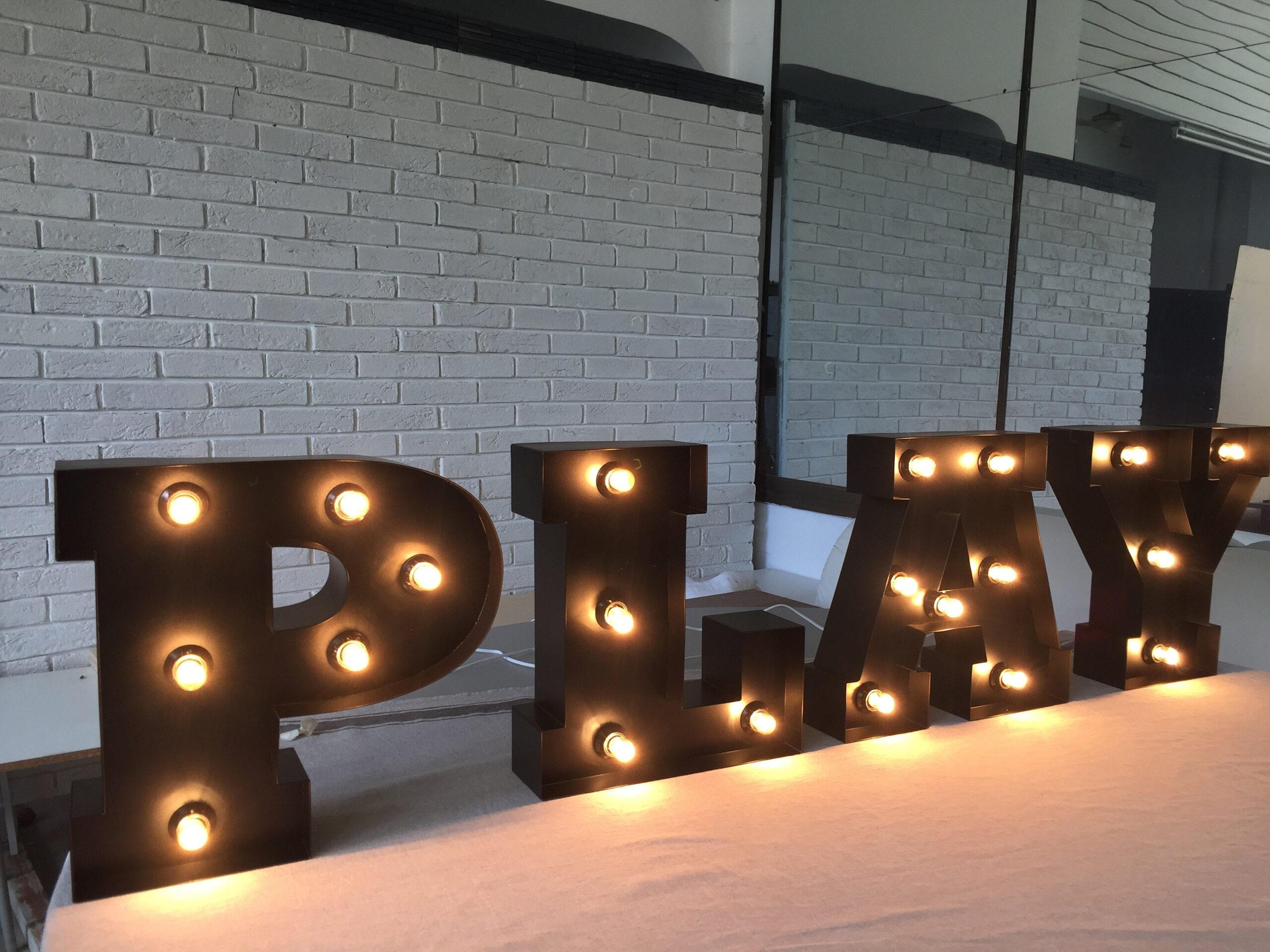 An application scenario or product detail of large light up letters - Image 14