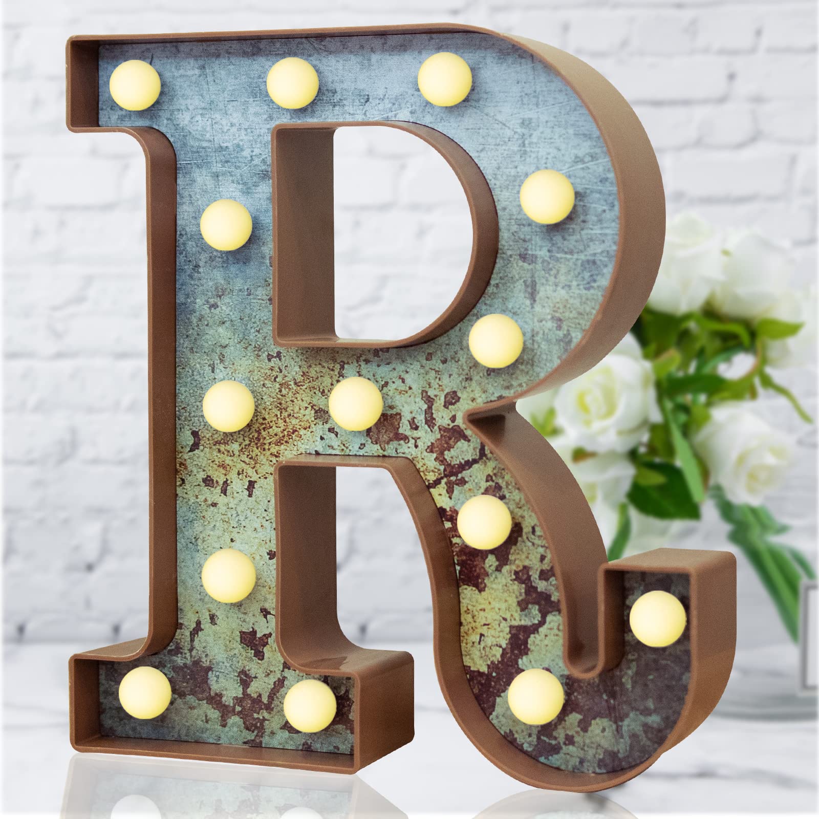 Featured image for the large light up letters guide