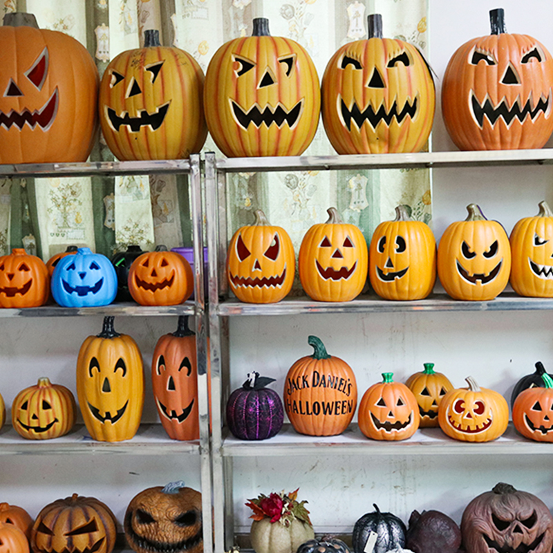 An application scenario or product detail of large plastic pumpkins - Image 6
