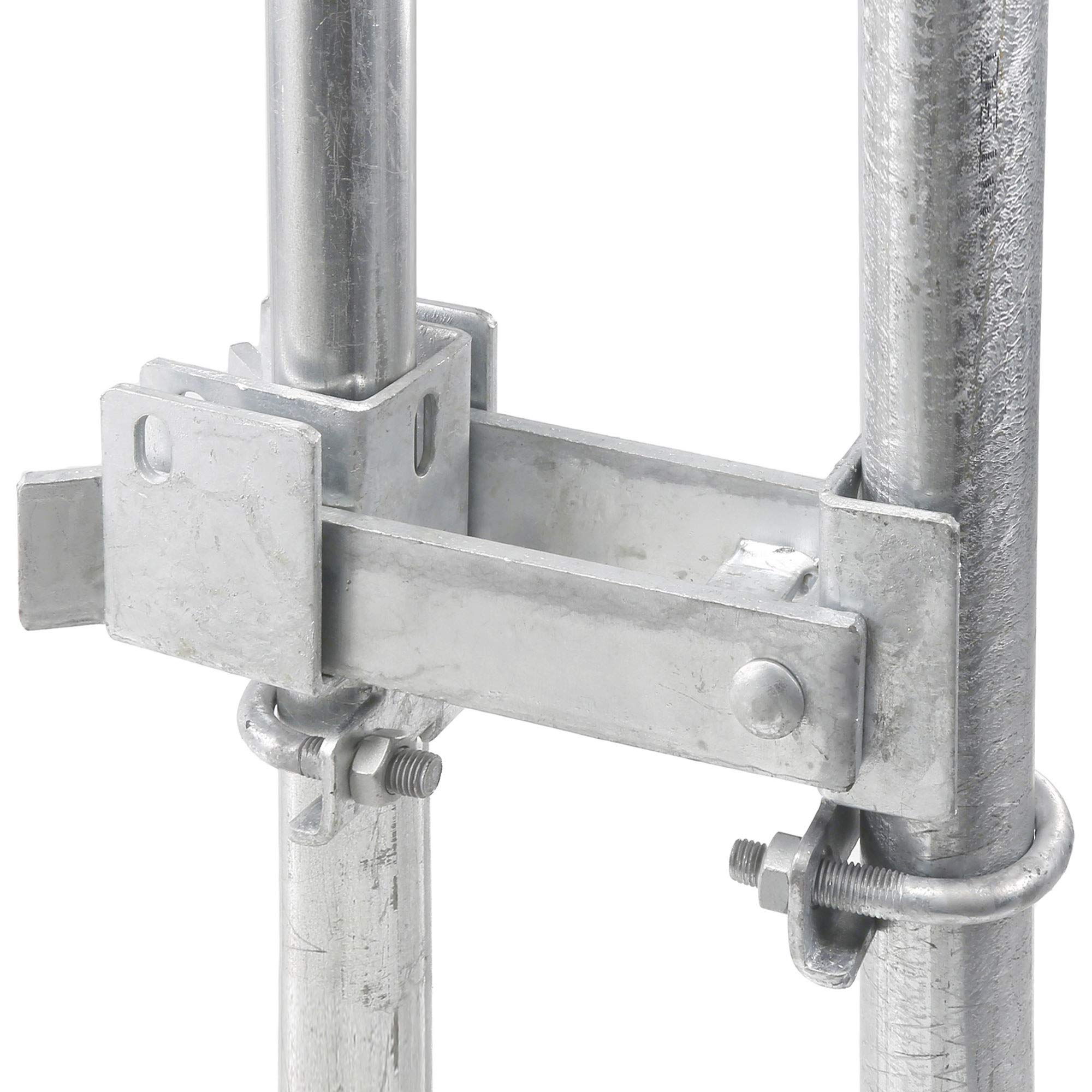 An application scenario or product detail of latch fence - Image 4