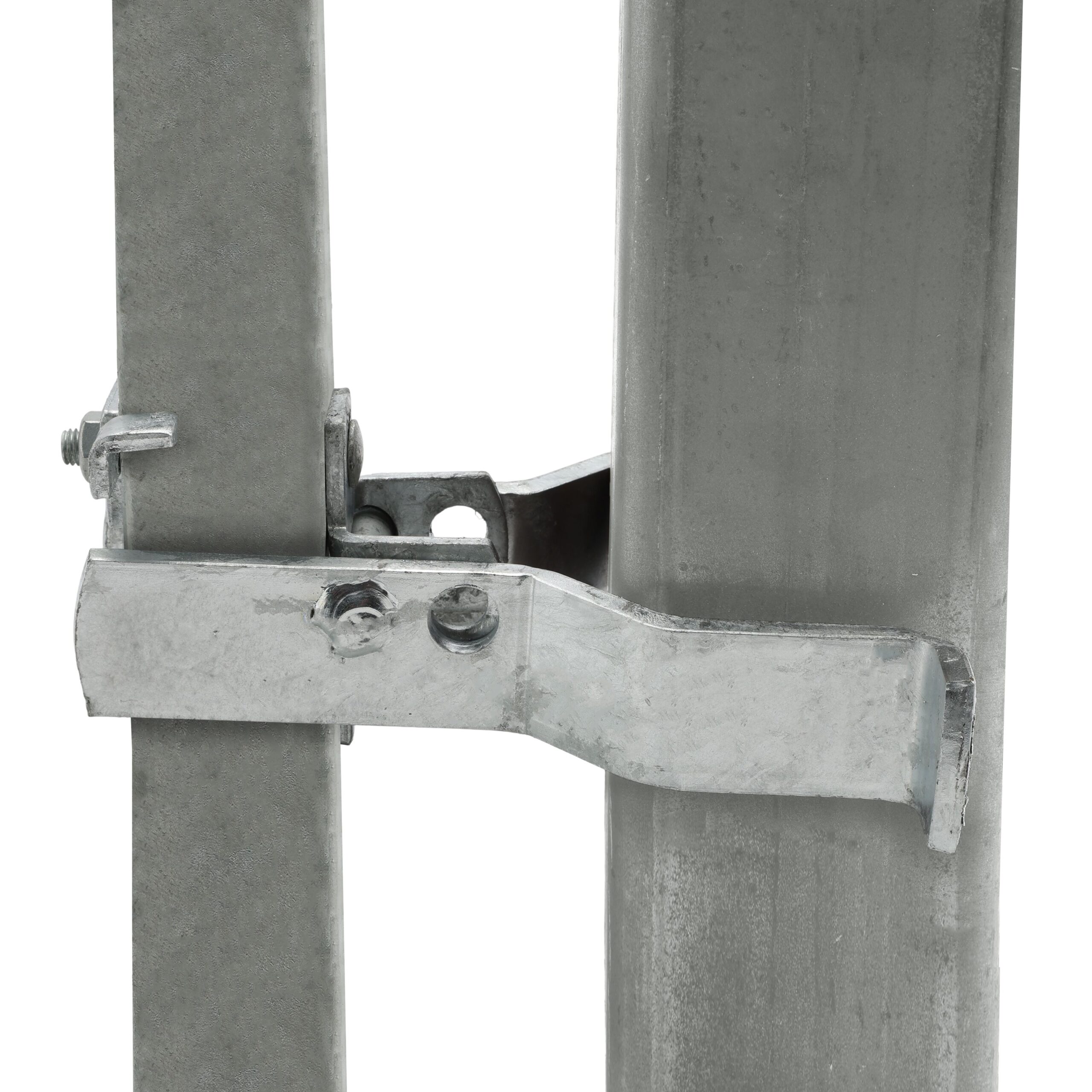 An application scenario or product detail of latch fence - Image 7