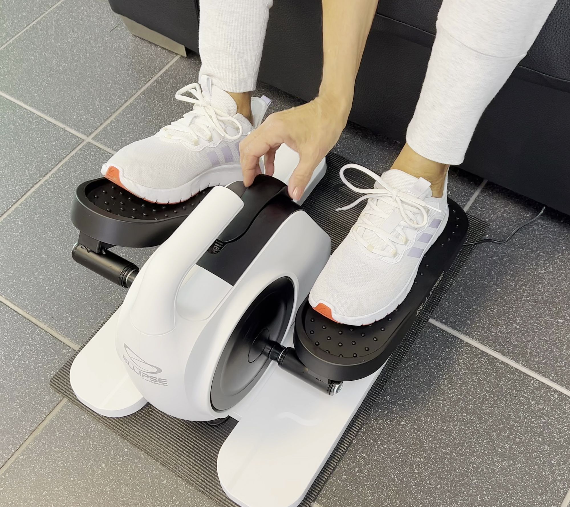 An application scenario or product detail of leg exerciser as seen on tv - Image 10