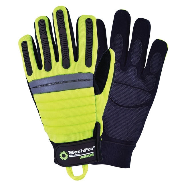 Featured image for the linebacker gloves guide