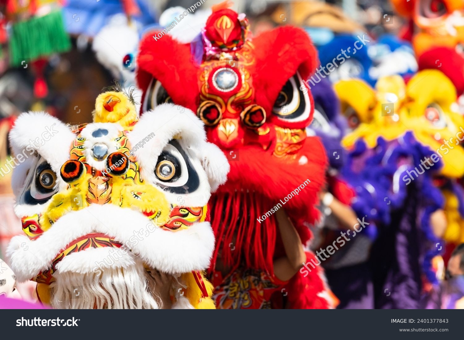 An application scenario or product detail of lion dance costume - Image 16