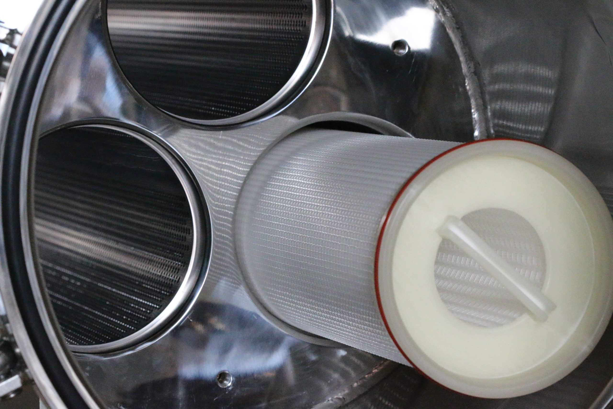 An application scenario or product detail of liquid filtration - Image 12