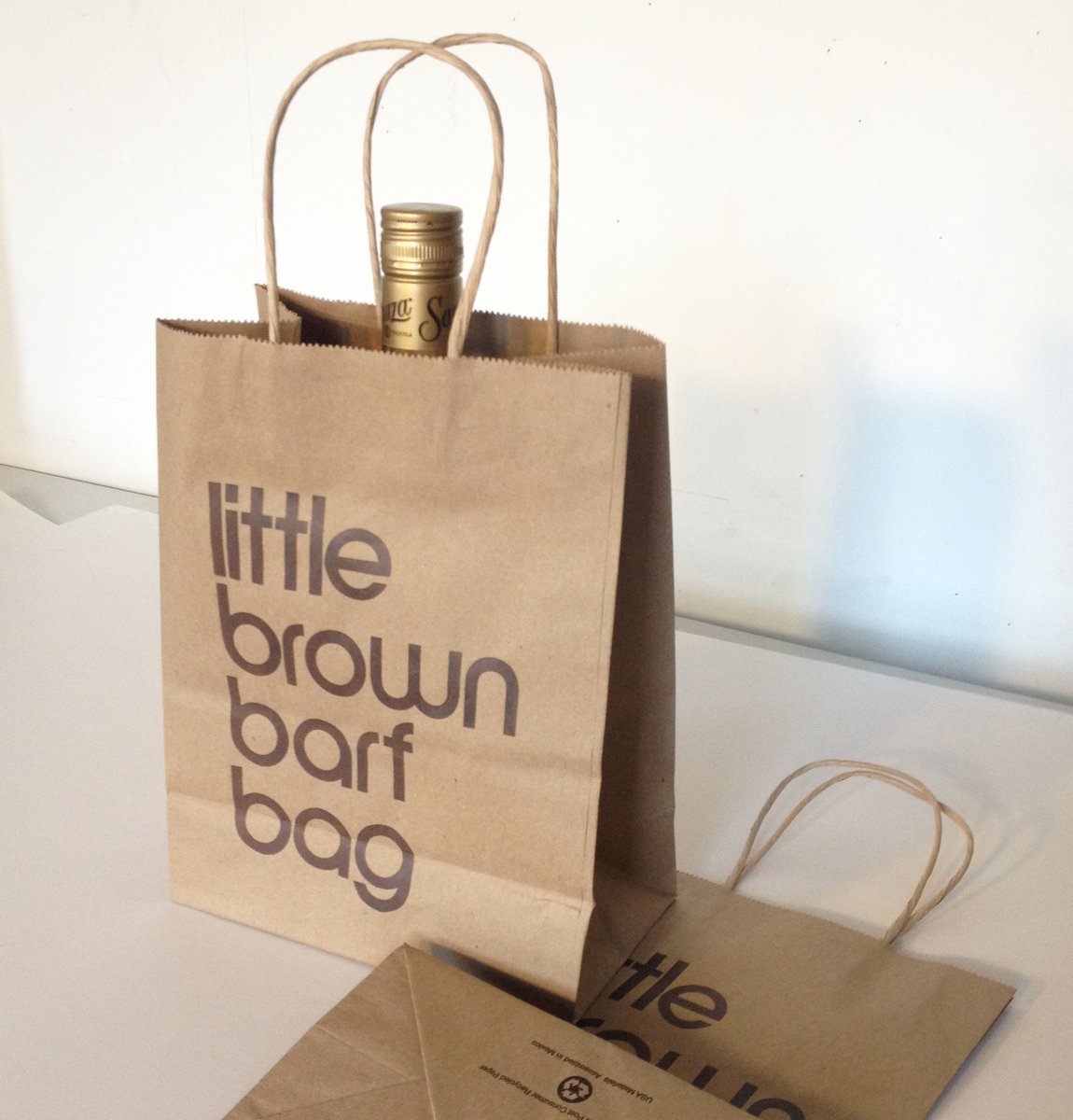 An application scenario or product detail of little brown bag - Image 15