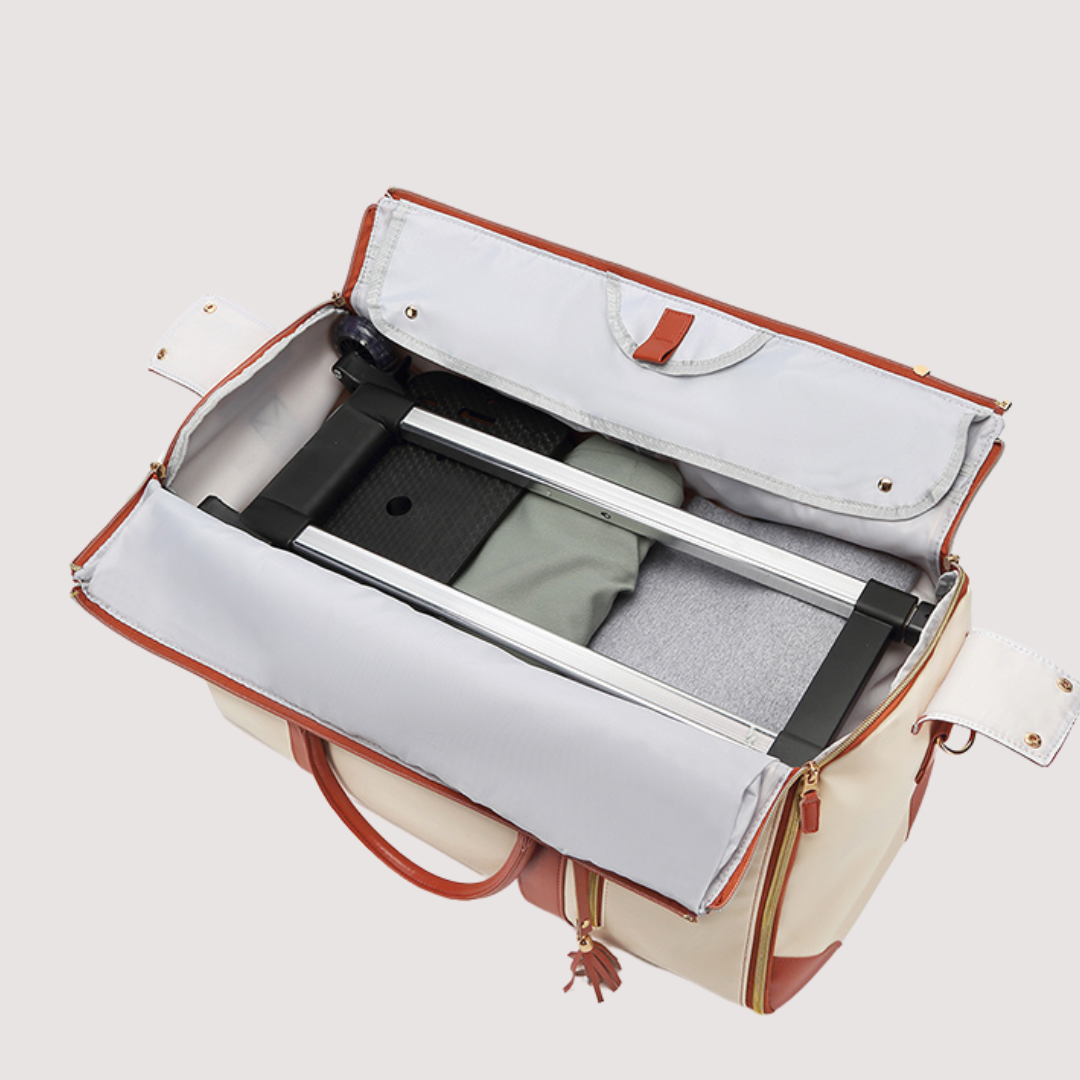 An application scenario or product detail of luxe mega bag - Image 2