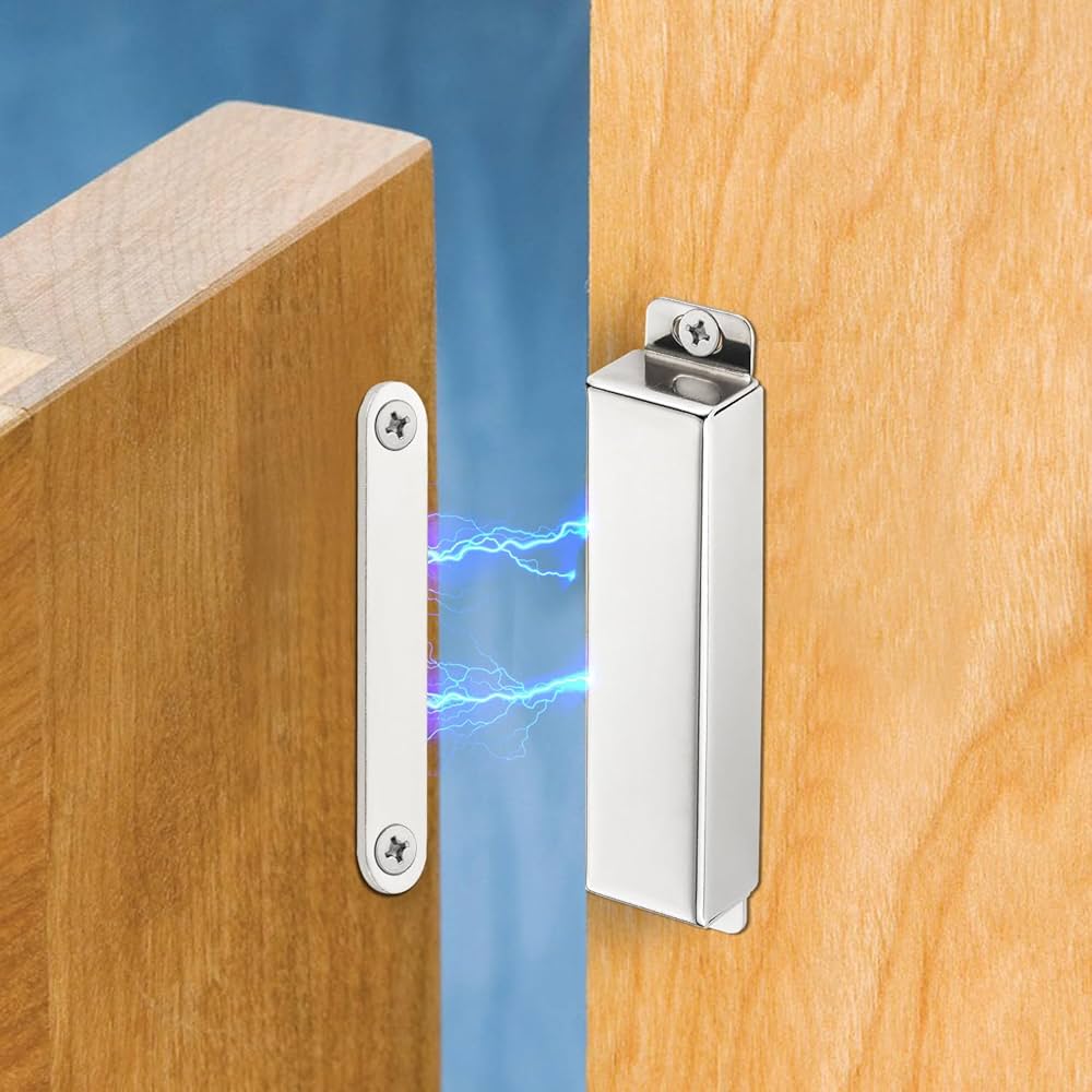 An application scenario or product detail of magnet door catch - Image 16