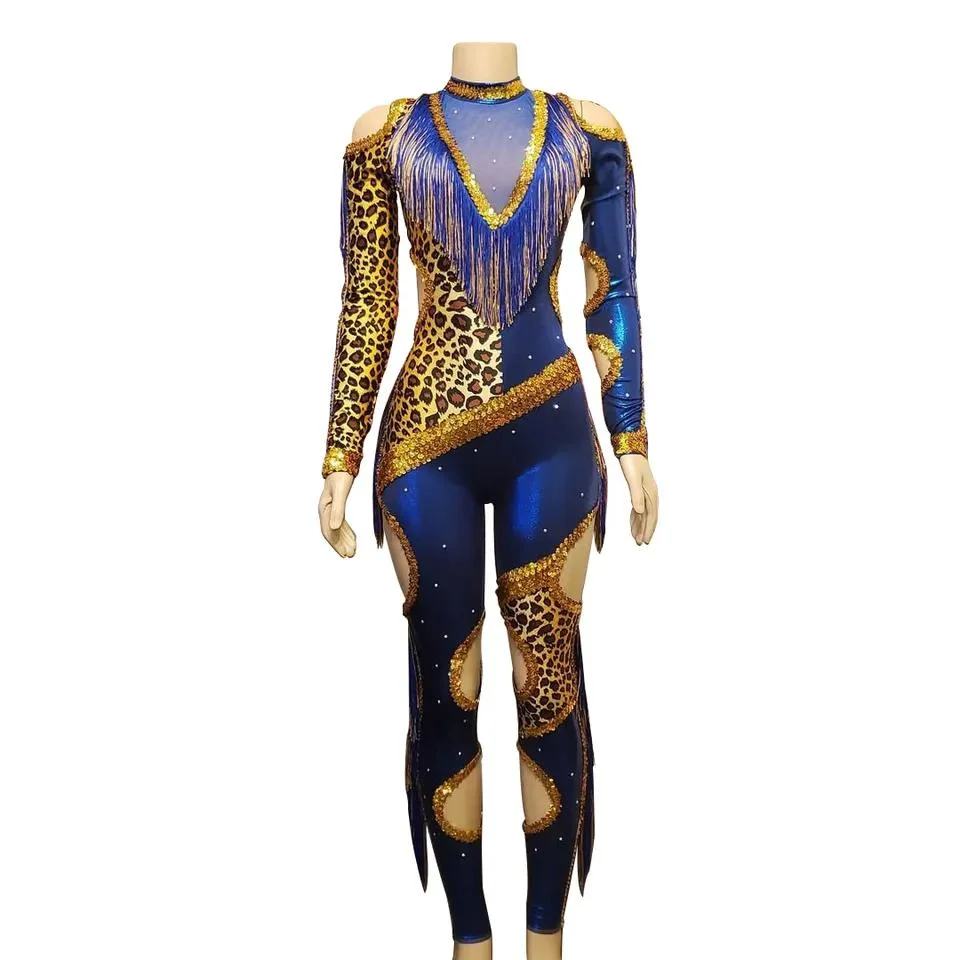 An application scenario or product detail of majorette dance uniforms - Image 10