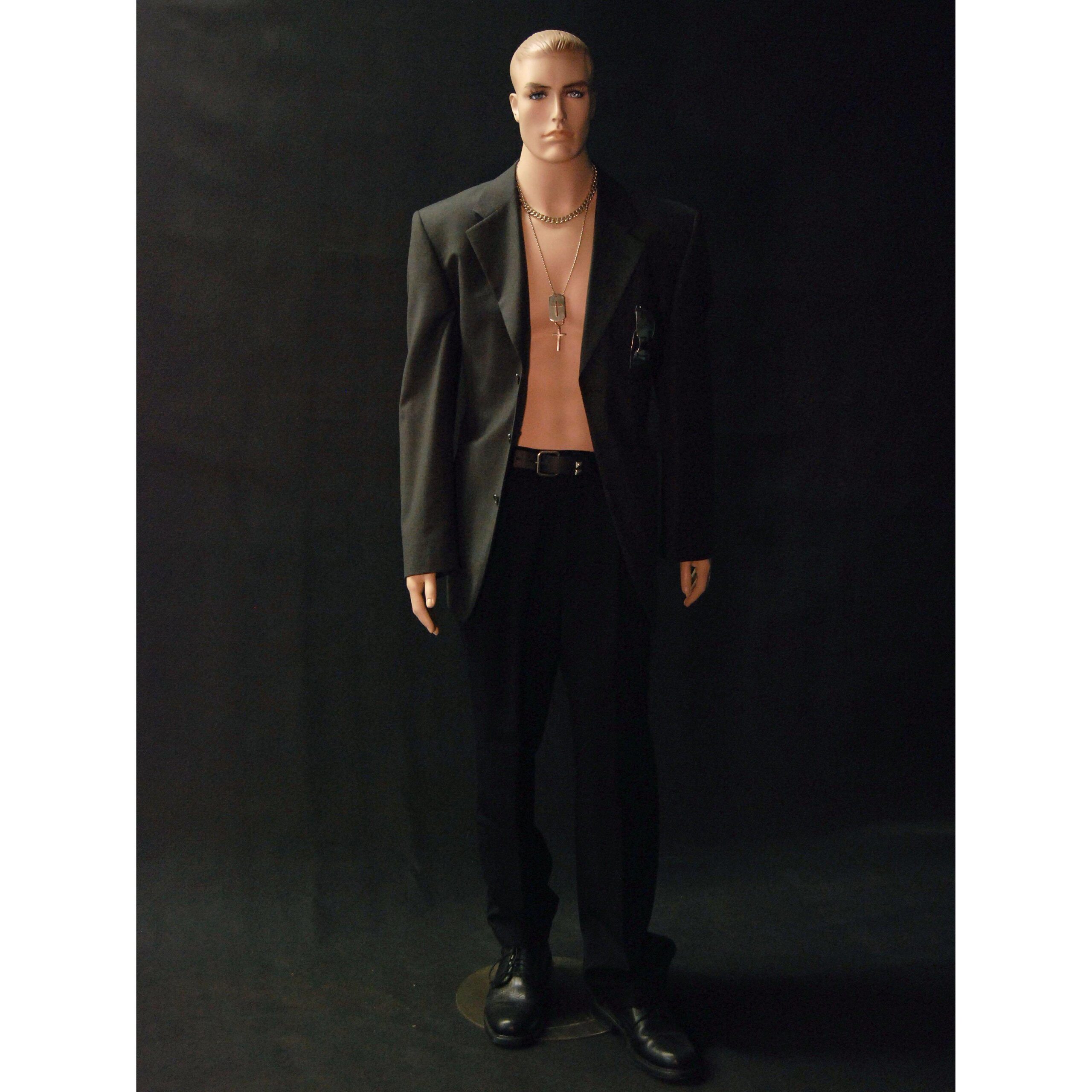 An application scenario or product detail of male mannequin - Image 16