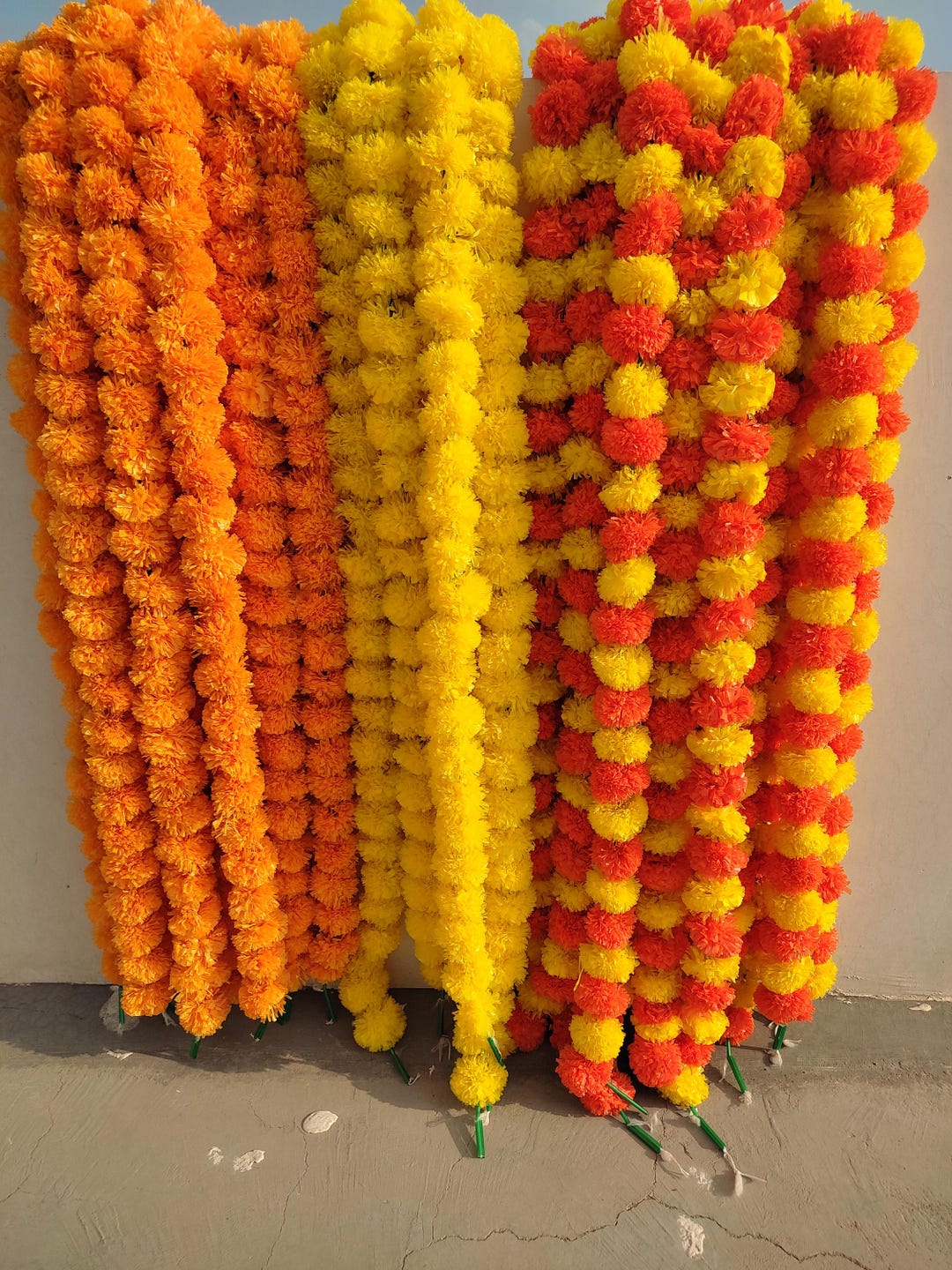 An application scenario or product detail of marigold garland - Image 18