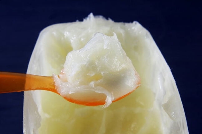 An application scenario or product detail of medicated vaseline - Image 7