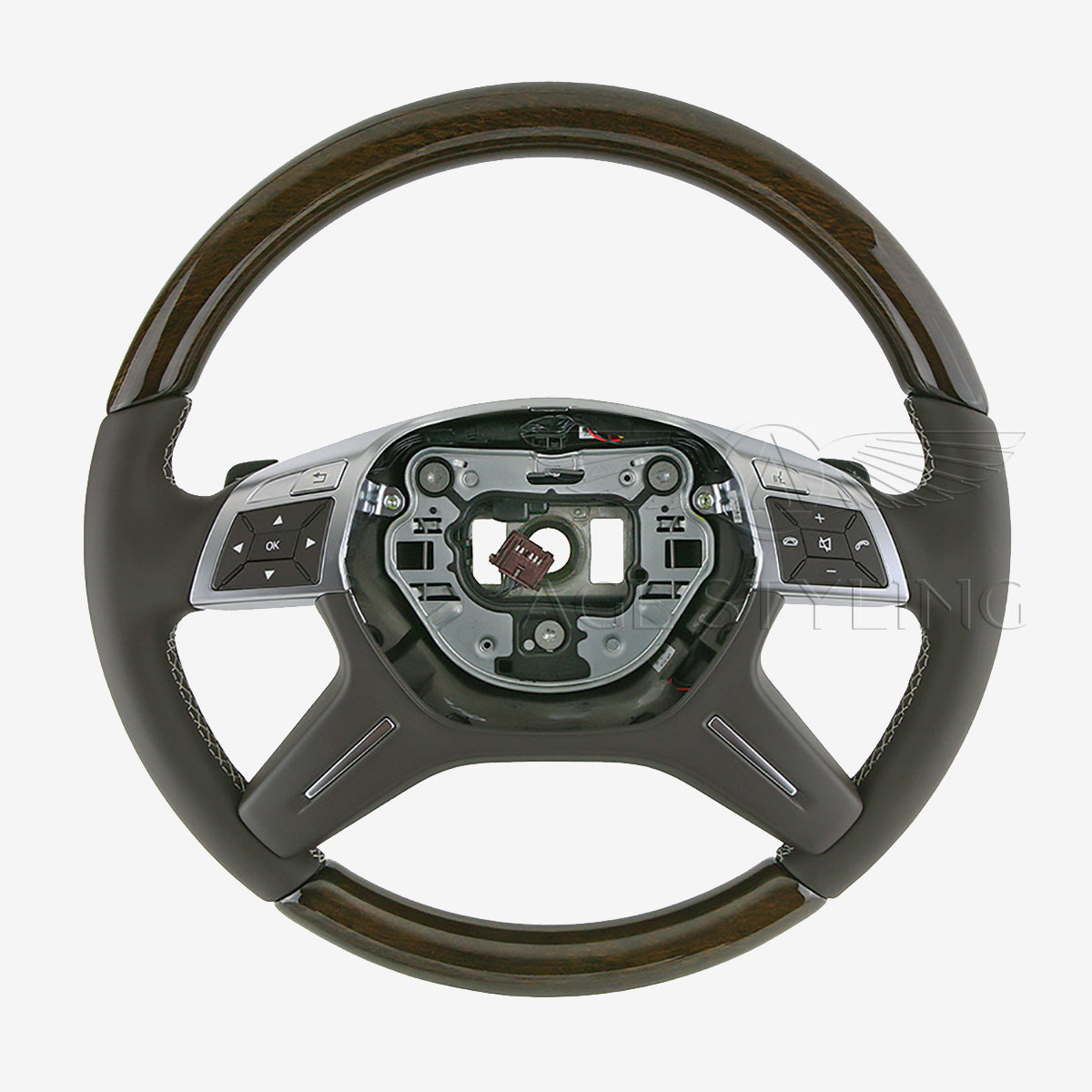 An application scenario or product detail of mercedes steering wheel - Image 13