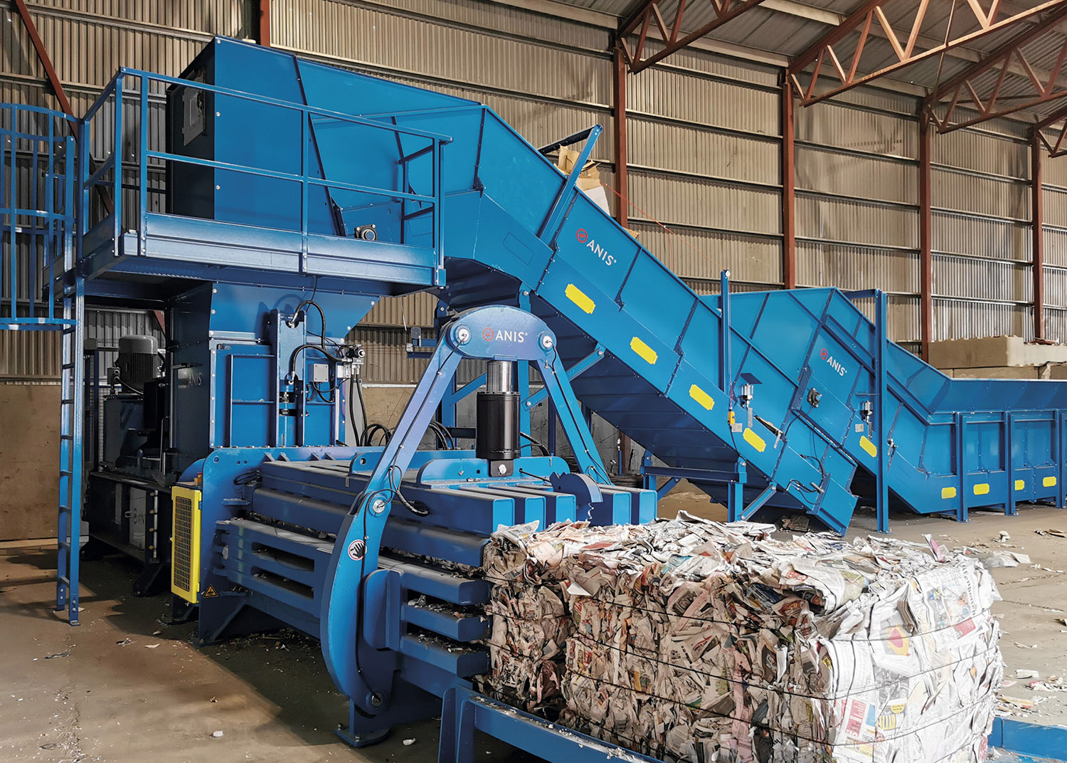 An application scenario or product detail of metal baler machine - Image 19