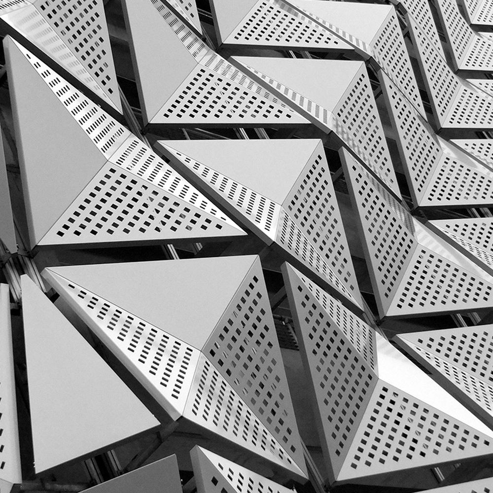 An application scenario or product detail of metal perforation patterns - Image 9