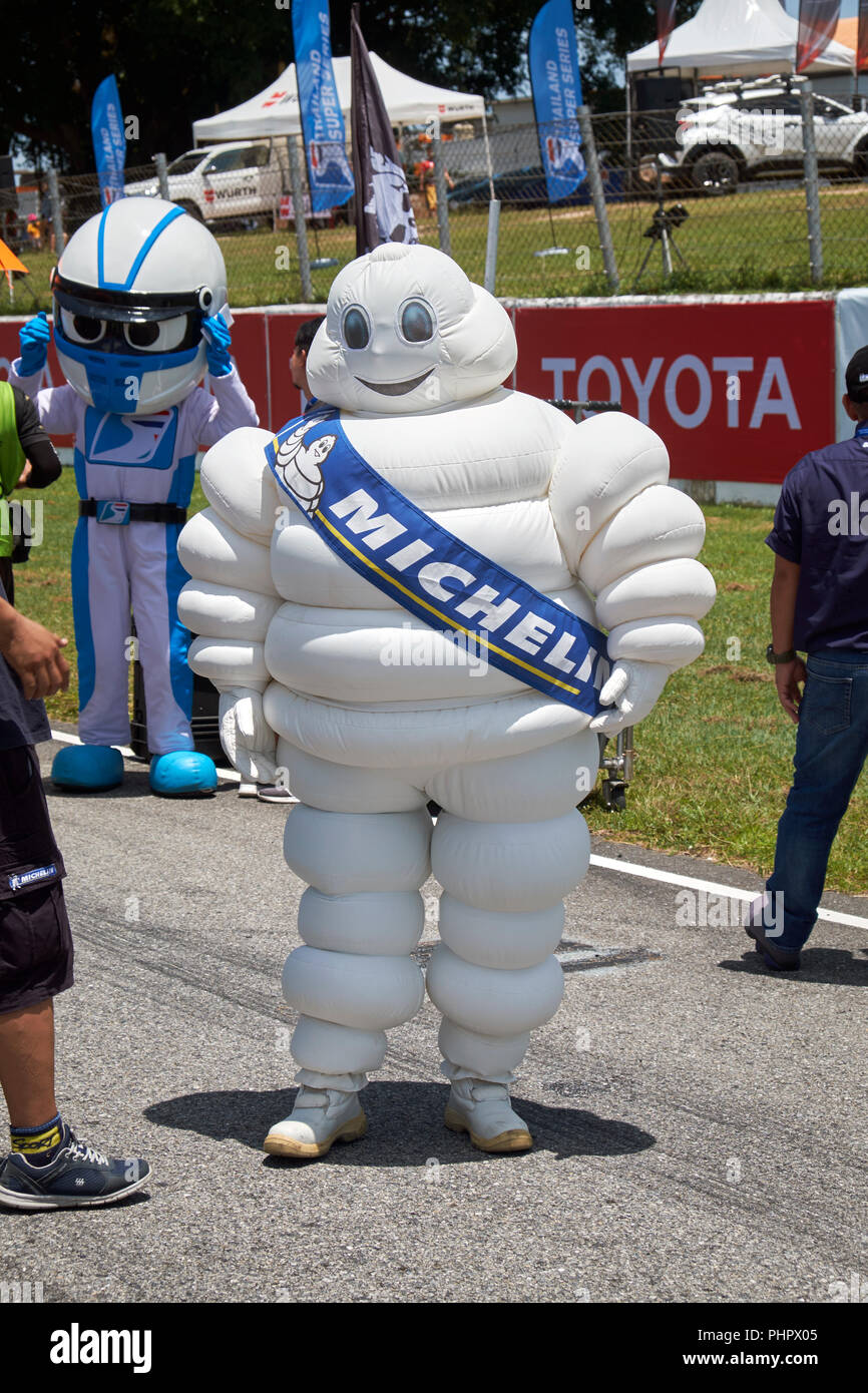 An application scenario or product detail of michelin man costume - Image 5