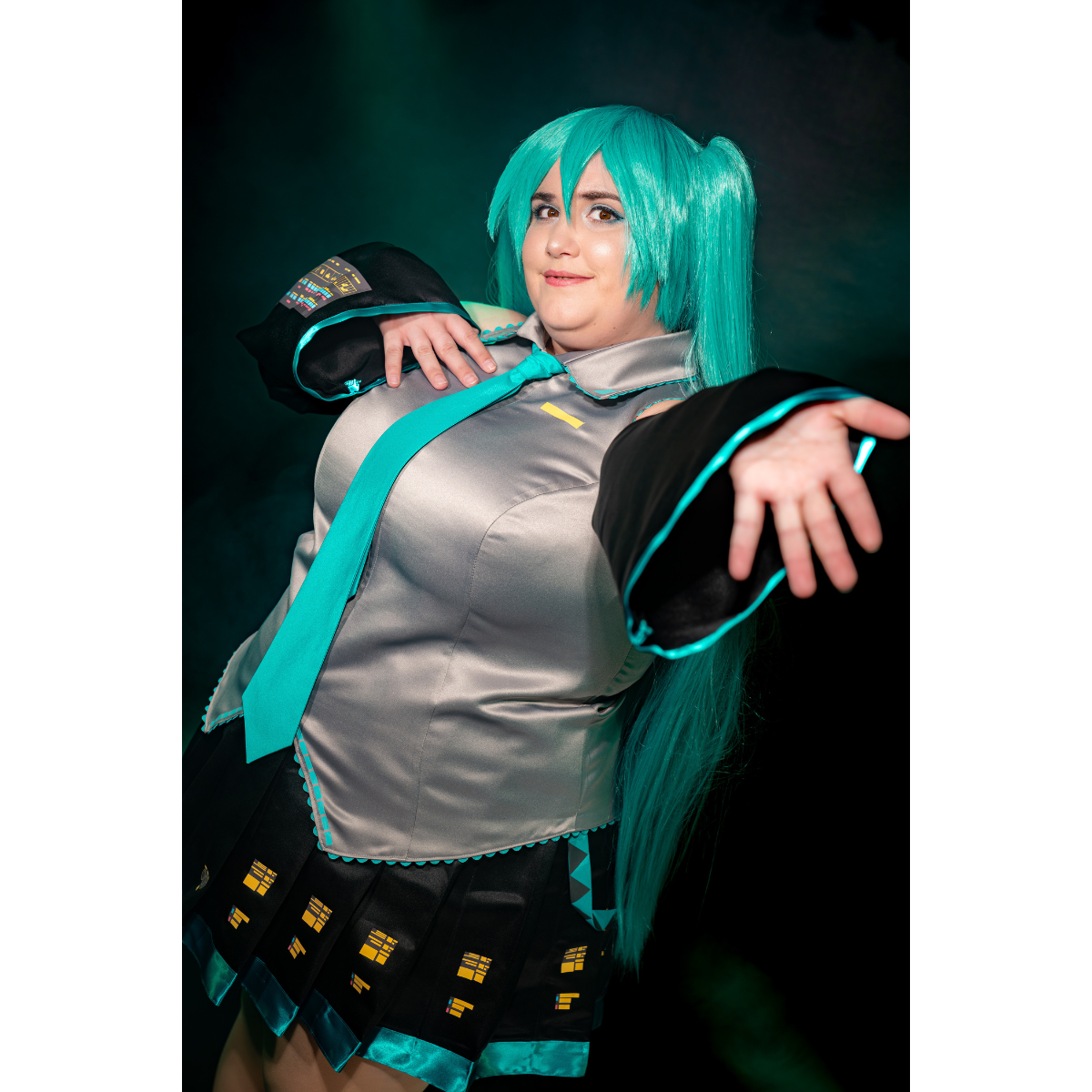 An application scenario or product detail of miku costume - Image 10