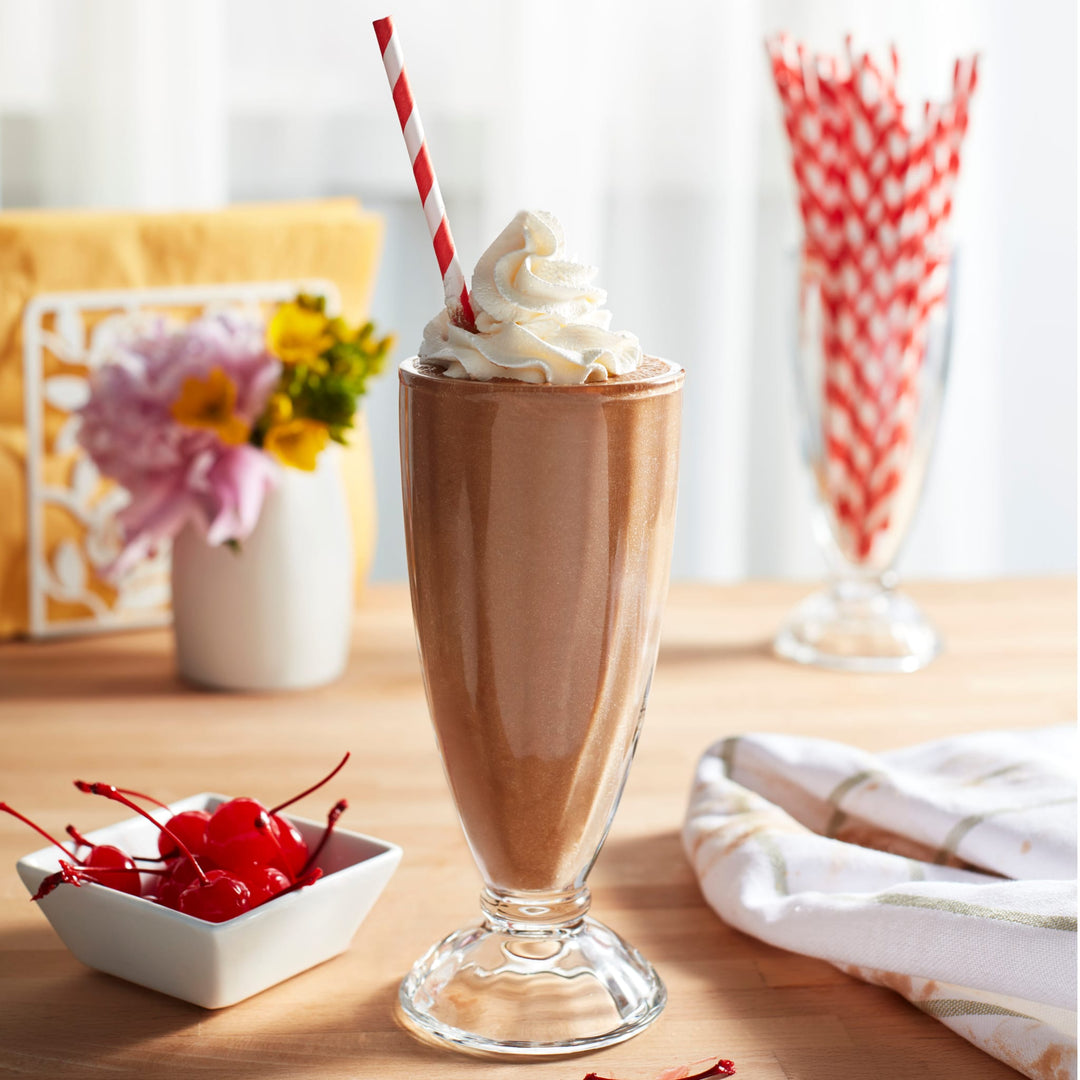 An application scenario or product detail of milkshake glasses - Image 6