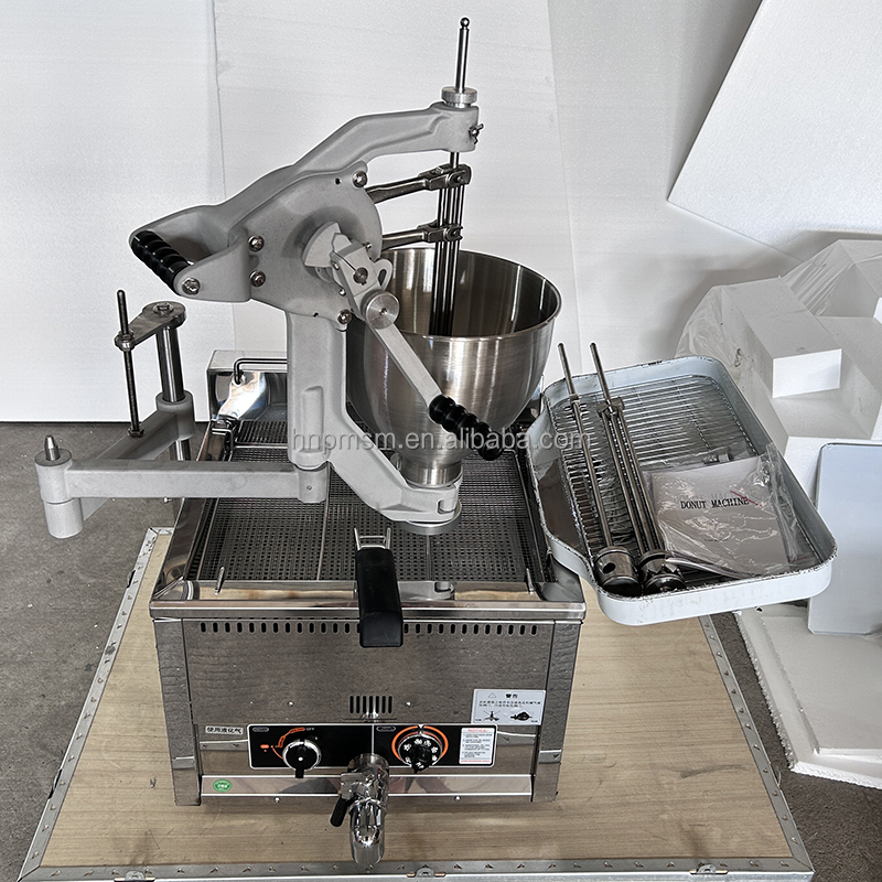 An application scenario or product detail of mini donut machine - Image 15