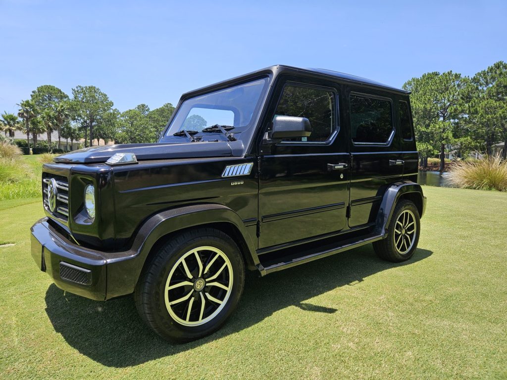An application scenario or product detail of mini g wagon golf cart - Image 11