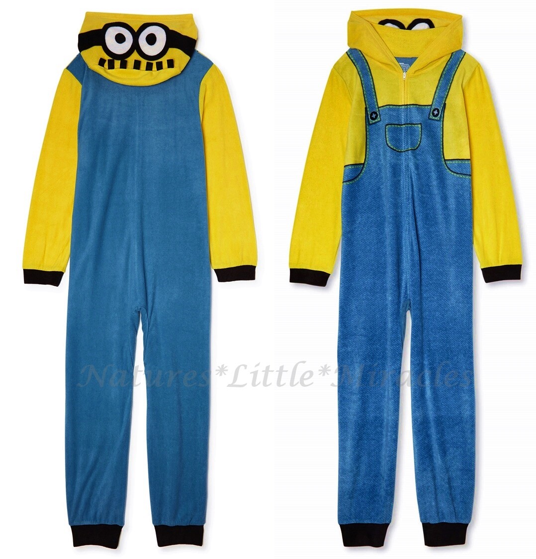 An application scenario or product detail of minion pajamas - Image 3