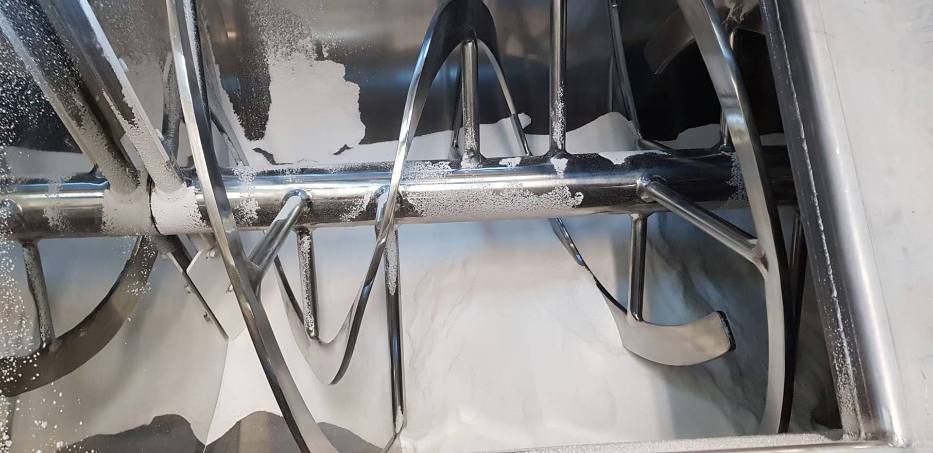 An application scenario or product detail of mixer ribbon - Image 17