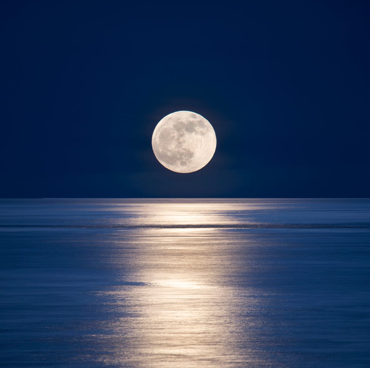 Featured image for the moonlight quotes guide