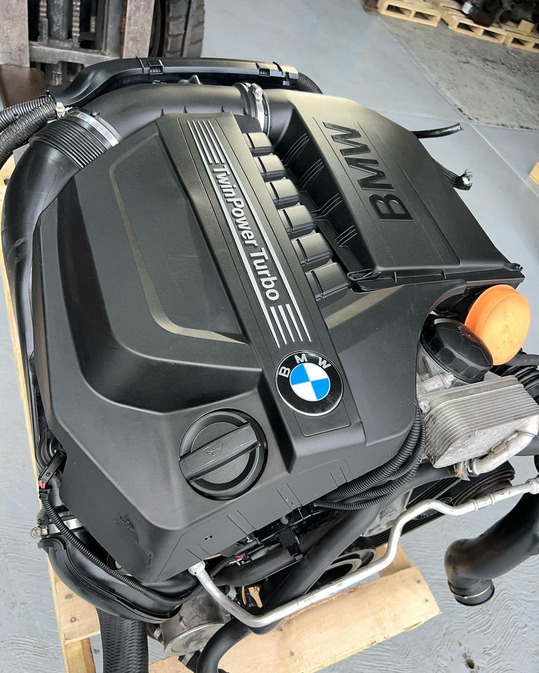 An application scenario or product detail of n55 engine for sale - Image 5