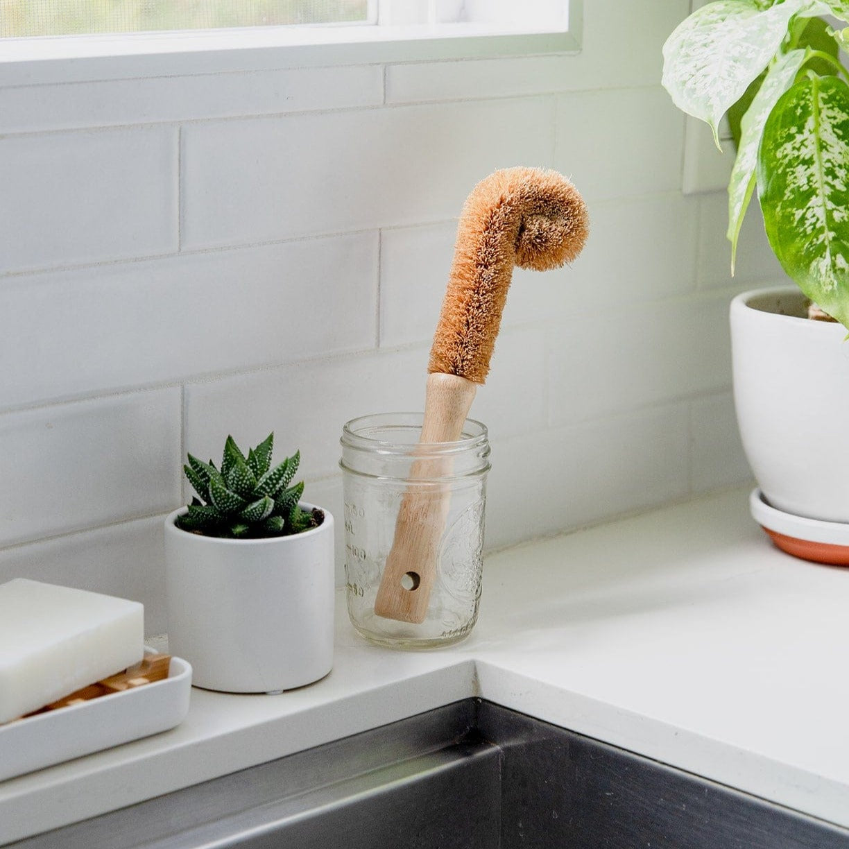 An application scenario or product detail of non toxic bottle brush - Image 21