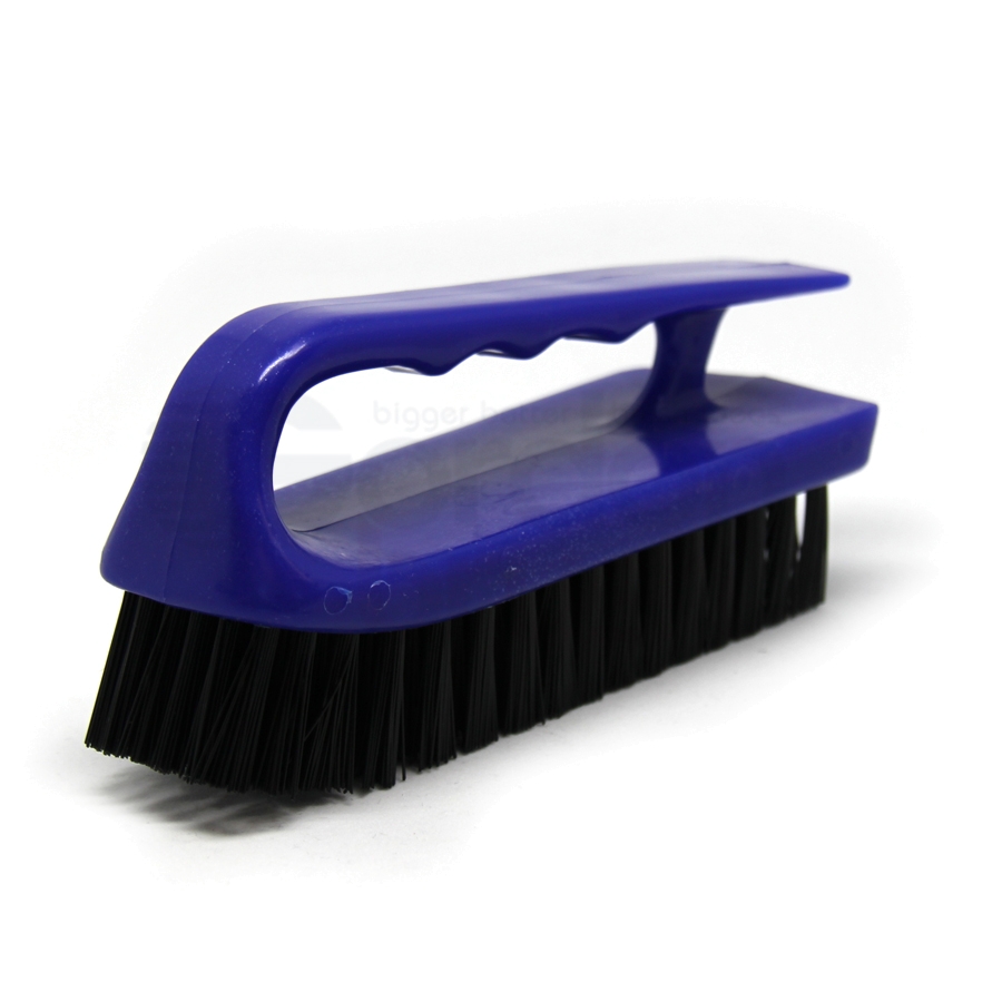 Featured image for the nylon scrub brush guide