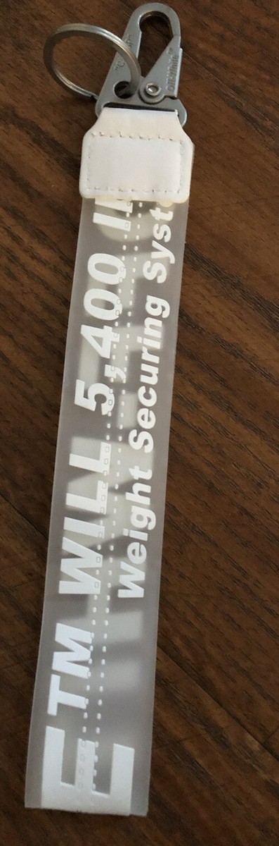 An application scenario or product detail of off white lanyard - Image 6